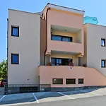 - Diklo 5887a 아파트 *