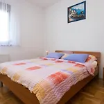 - Diklo 5887a 자다르