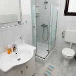 - Diklo 5887a 아파트 자다르